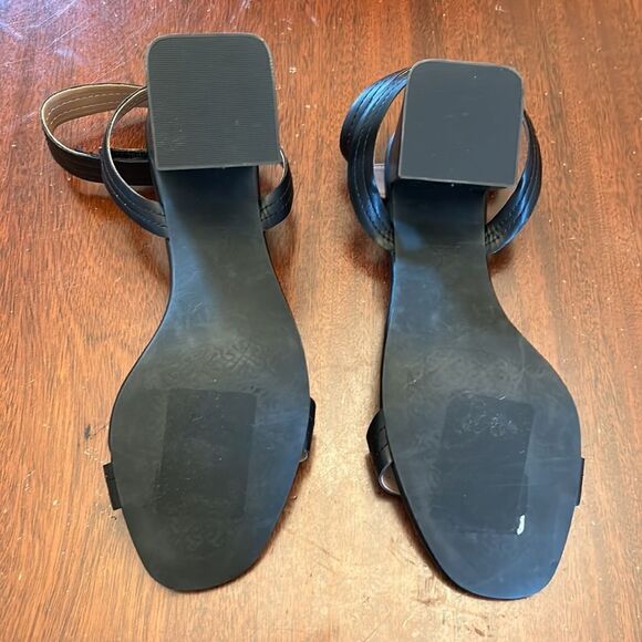 Linea Paola Emmie black ankle wrap heeled strappy sandals Size 9 NWOT - Picture 3 of 9